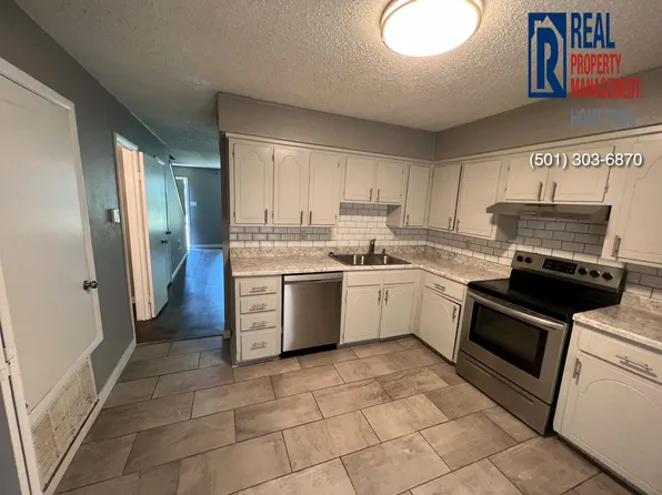 5712 Sorenson St APT B, North Little Rock, AR 72118