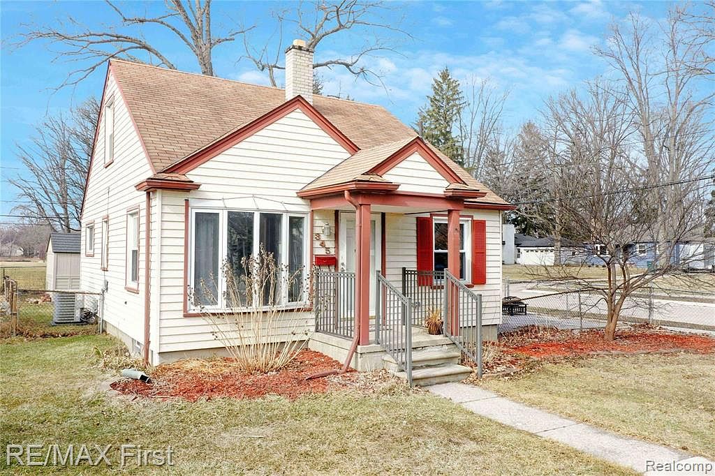 345 Wilson Ave, Clawson, MI 48017 Zillow