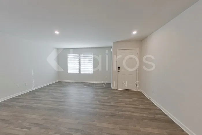 Building Photo - 405 Bohannon Dr