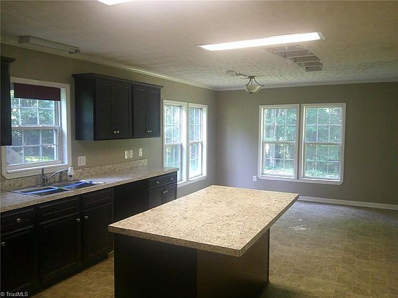 2nd image of 2200 E Stadium Dr