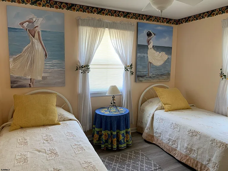 540 W Shore Dr — Photo 11