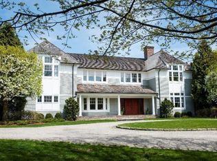 1021 Ponus Rdg, New Canaan, CT 06840