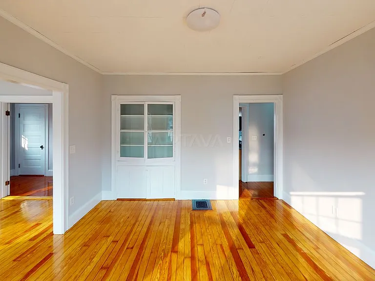 253 Arlington St #2-DUPE2 — Photo 4