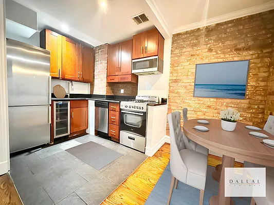 Rented by DALLAL | media 13