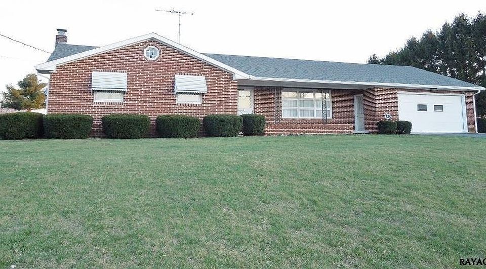 For Sale: 735 Hanover Pike, Littlestown, PA 17340