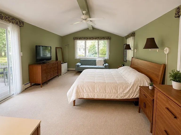 15 Leonard Rd — Photo 13