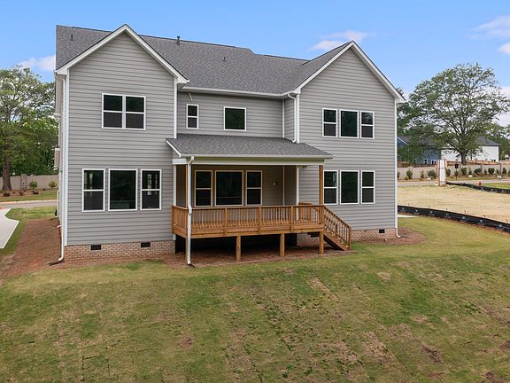 Back of Home w covered deck