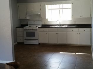 527 N Court St #A, Visalia, CA 93291