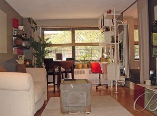 3960 54th St APT 1B, Flushing, NY 11377