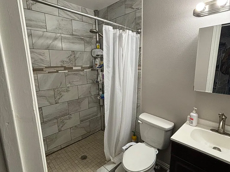 2333 Kingswood Dr — Photo 14
