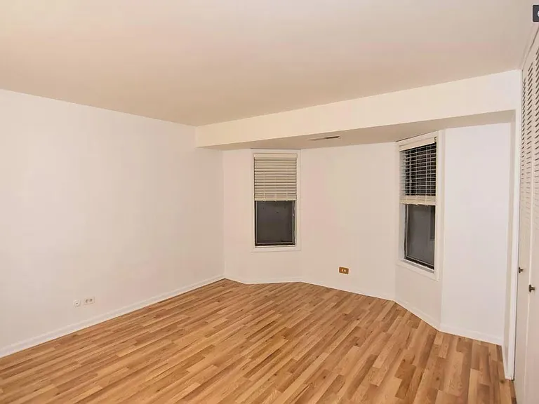2208 Country Club Dr #26 — Photo 13