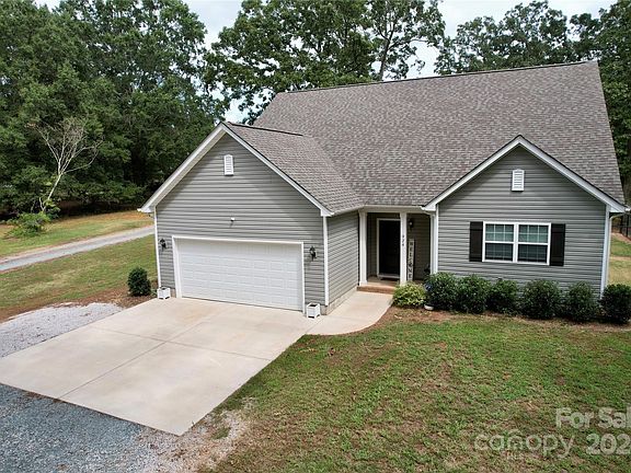 2nd image of 924 Marshville Olive Branch Rd