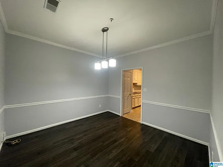 681 Treymoor Dr — Photo 9