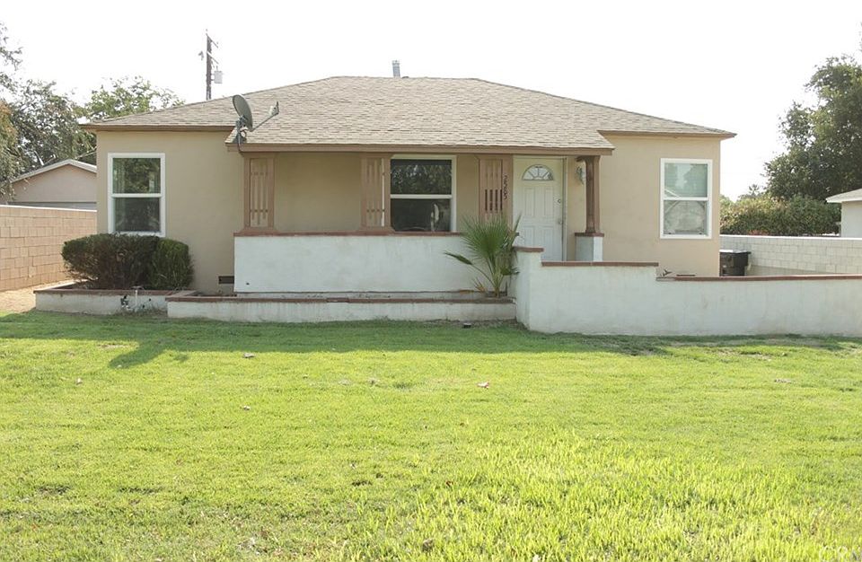 1st image of 2585 Leroy St