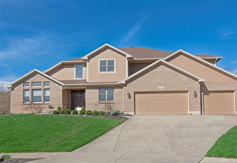 1st image of 670 Primrose Ln