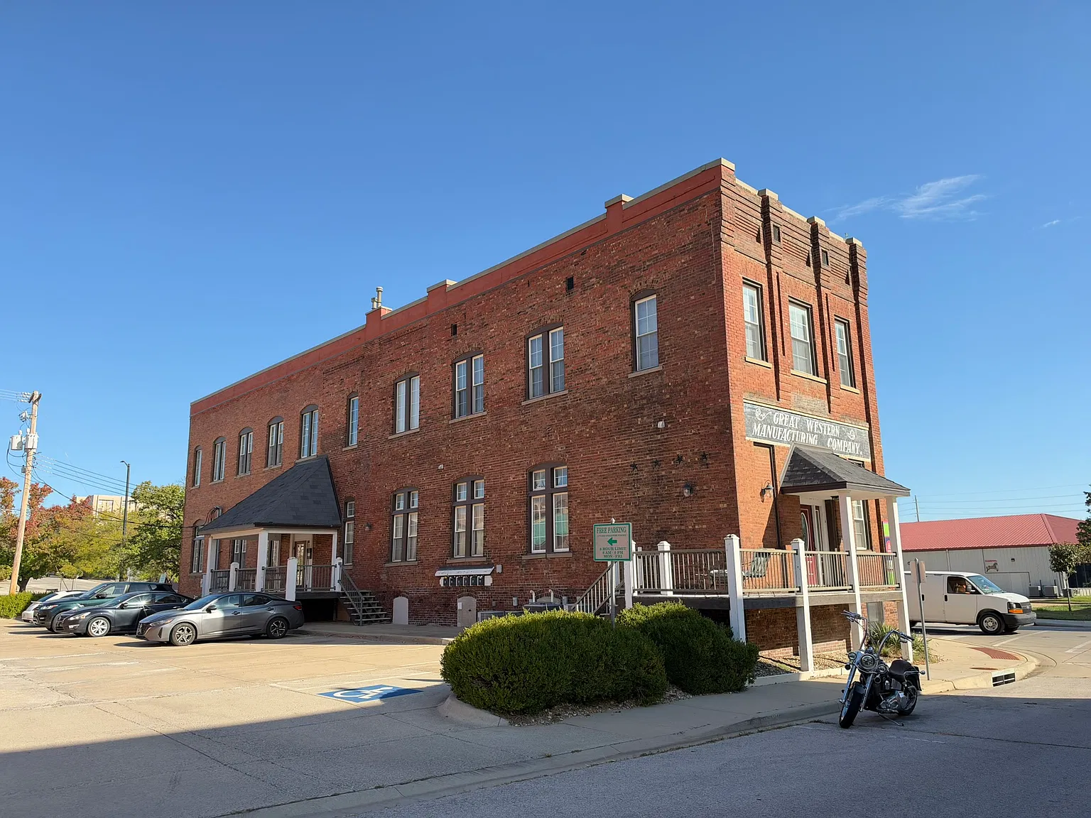 Choctaw Lofts - 320 S. 2nd St. F — Photo 3