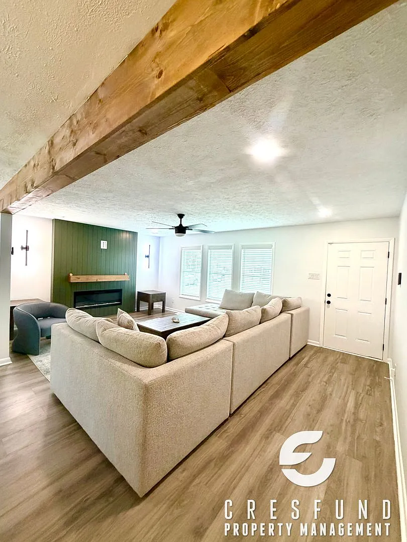 Military Discount -$500 Rent credit Completely Renovated 3 Bedroom, 2 Bath Home with WiFi, Securi... — Photo 3