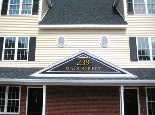 239 Main St APT 2, Woburn, MA 01801