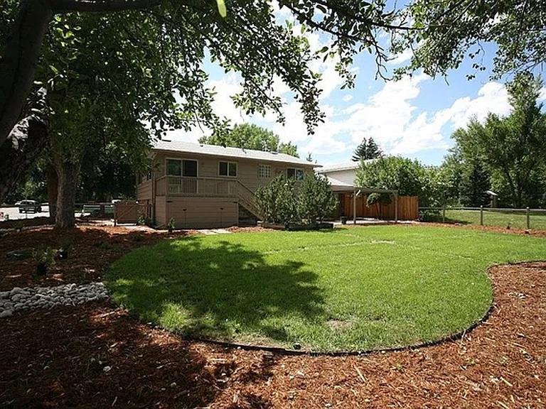 4295 Eaton Ct — Photo 3