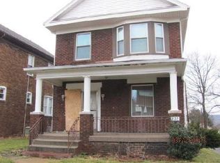 832 Oakmont Ave, Steubenville, OH 43952
