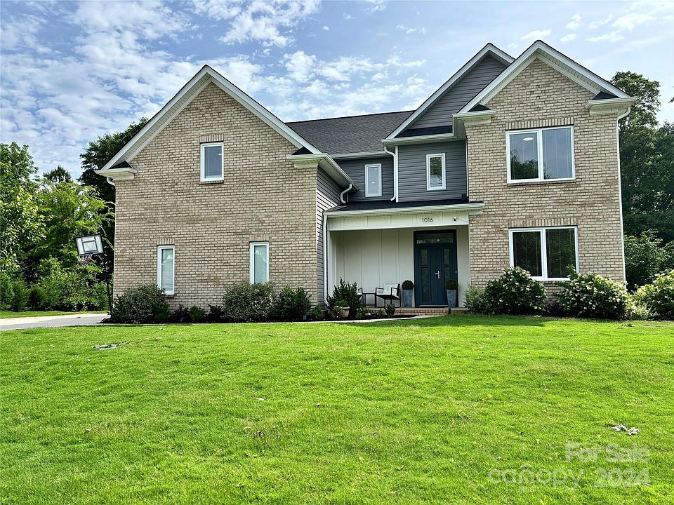 1st image of 1016 Peninsula Dr