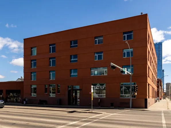 10301 109th St NW #407, Edmonton, AB T5J 1N4