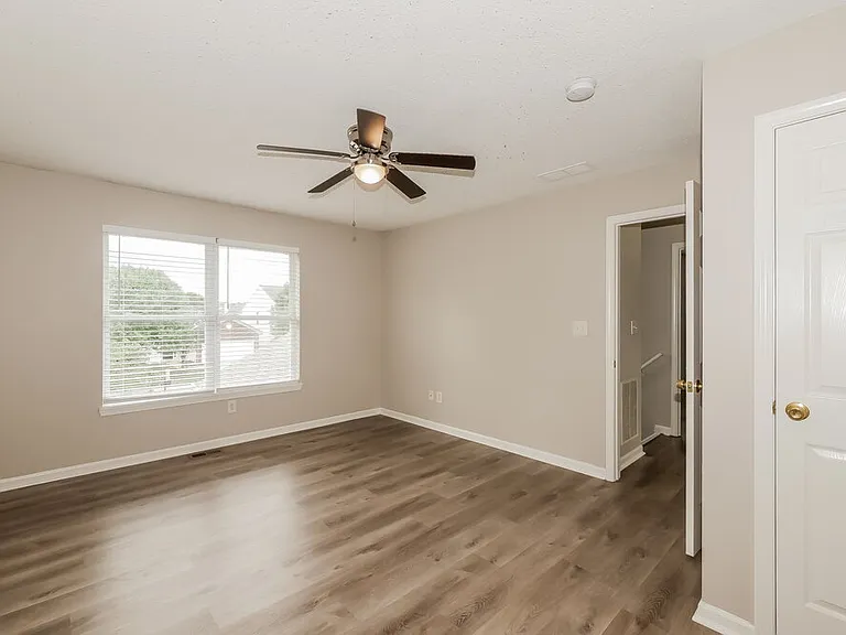 7204 Parklake Pl — Photo 12