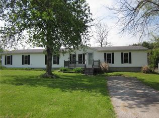 9847 Griffith Rd, Ravenna, OH 44266