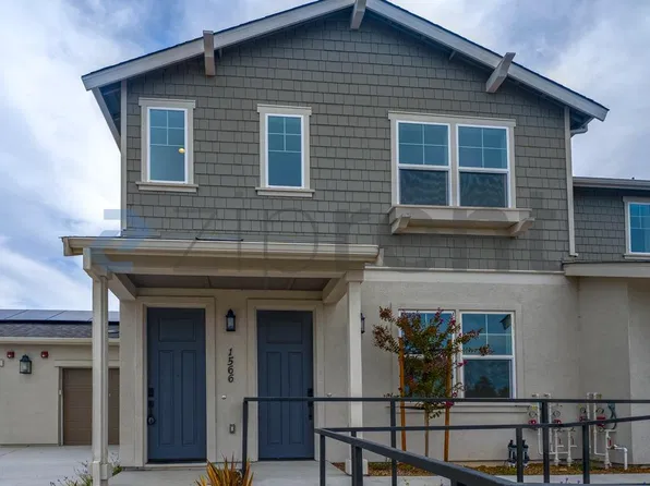 1564 Country Manor Dr, Santa Rosa, CA 95403