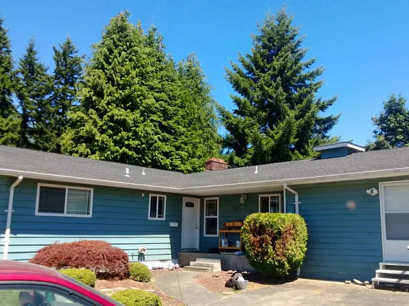 1004 16th Pl, Kelso, WA 98626