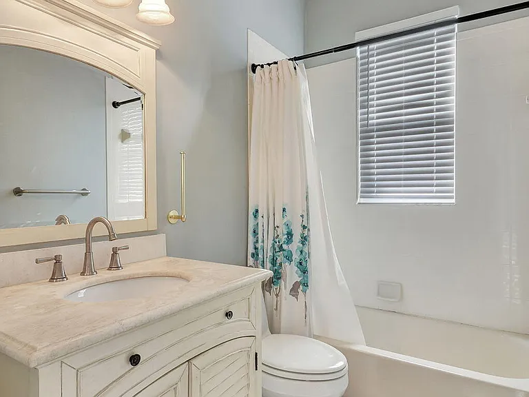6172 Oak Bluff Way — Photo 15