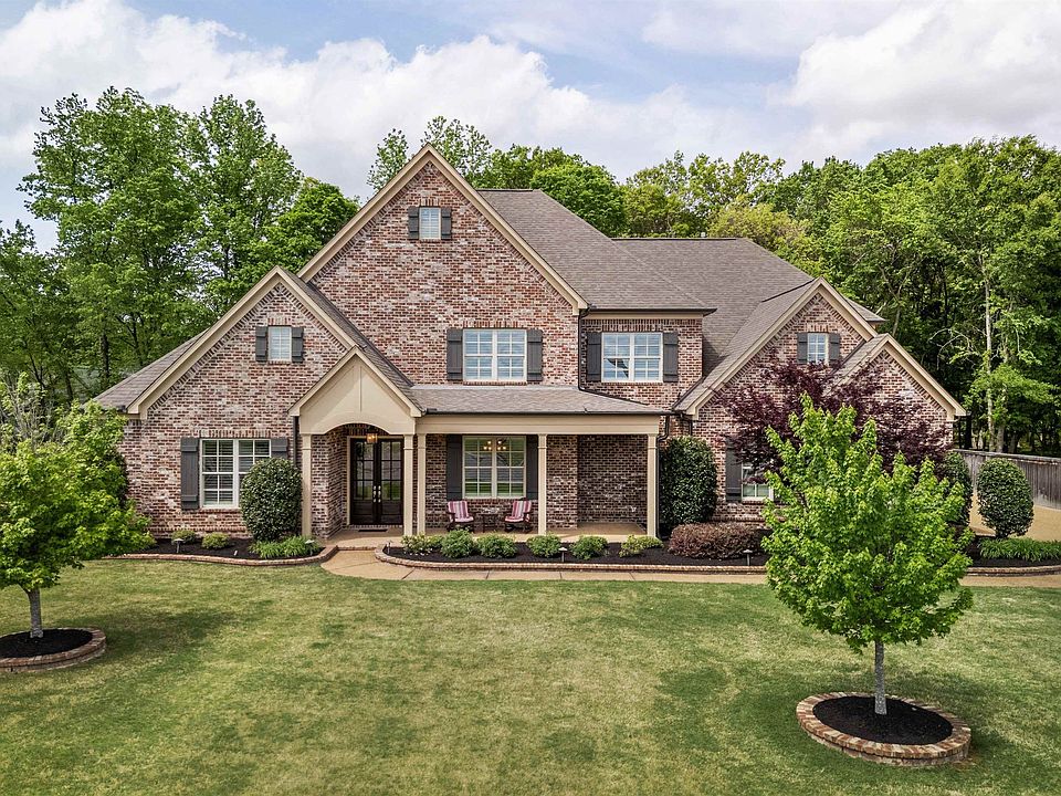 1st image of 125 Hunters Rest Ln