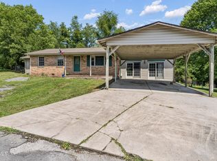 234 Eastwood Dr, Bluff City, TN 37618