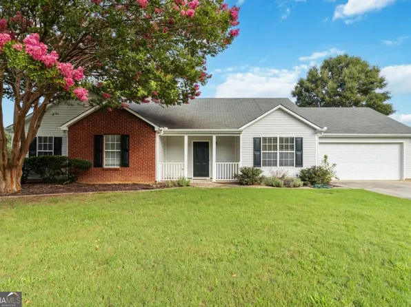 1672 Walters Park Ct, Loganville, GA 30052