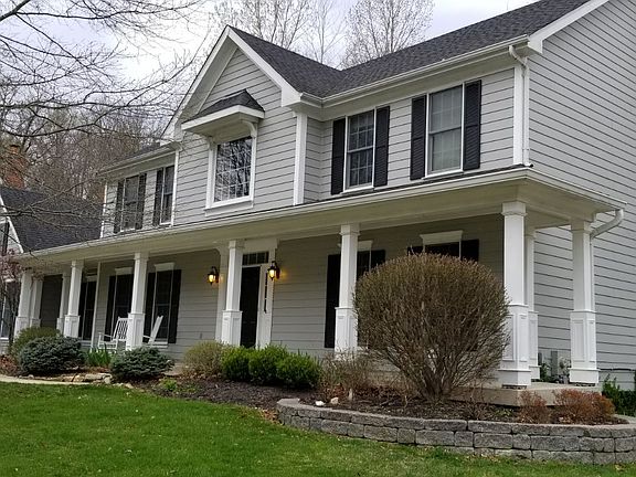 3rd image of 17718 Wilding Place Dr