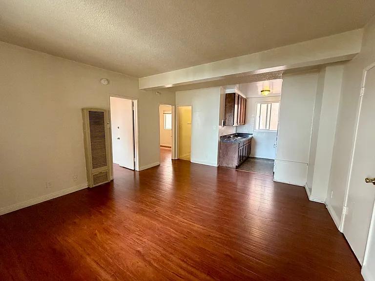 2618 Ellendale Pl — Photo 31