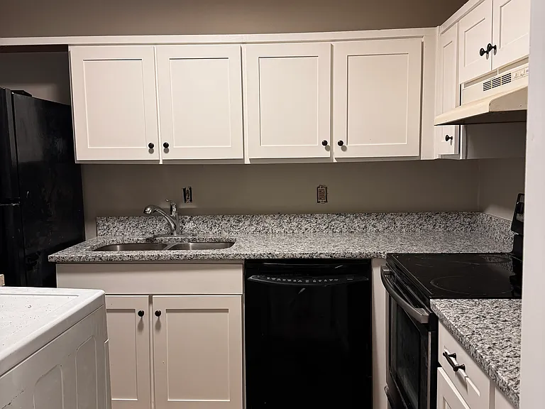 1900 Richard Jones Rd #2 — Photo 6