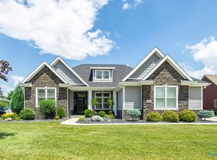 8060 Winding Ridge Blvd, Monclova, OH 43542