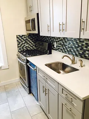 Rented by George Papataros, LREB | media 31