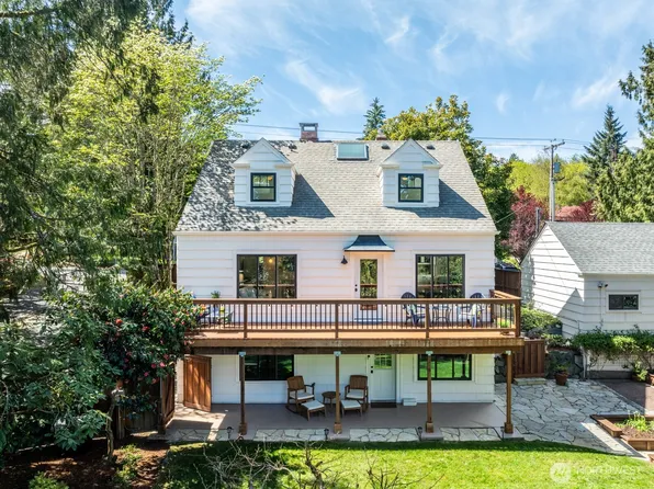 1146 Shorewood Drive, Bremerton, WA 98312