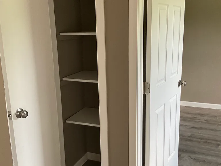 1841 Lakeview Dr #1 — Photo 5