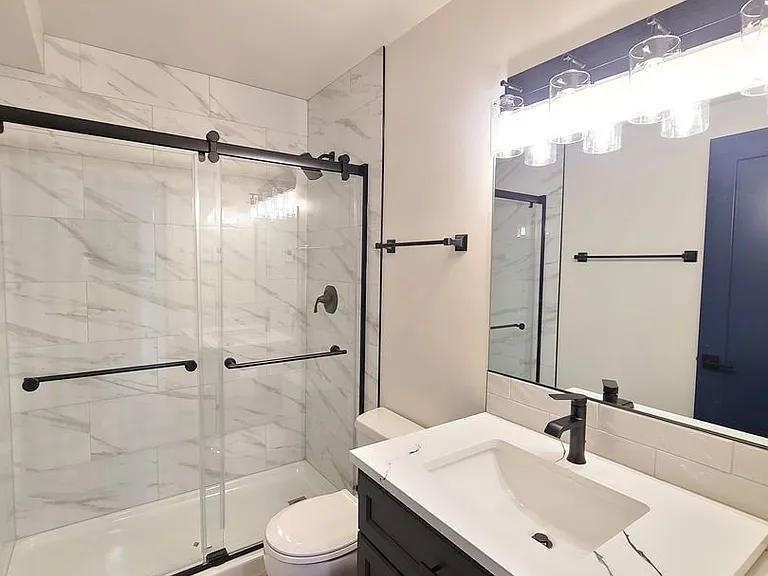 358 S Coeur D Alene St — Photo 24