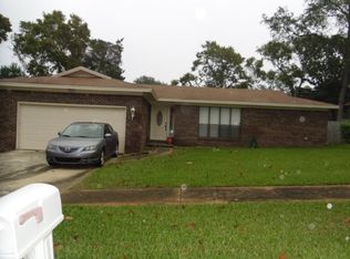 6127 Thistlewood Rd, Jacksonville, FL 32277