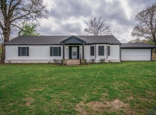 314 E Tuttle Rd, White Oak, TX 75693