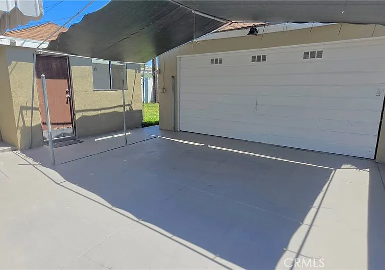 6424 Allston St — Photo 36