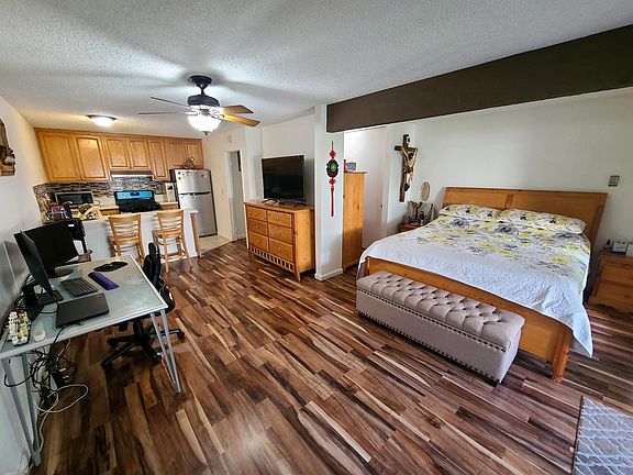 3rd image of 15237 Santa Gertrudes Ave