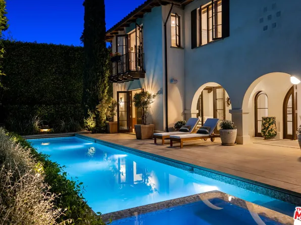 182 N Carmelina Ave, Los Angeles, CA 90049
