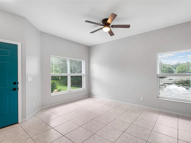2997 Cedar Glen Pl — Photo 3