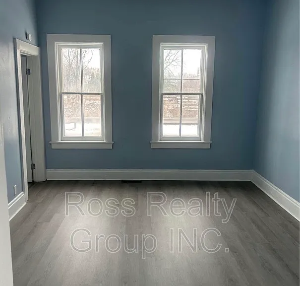108 Field Ave — Photo 8