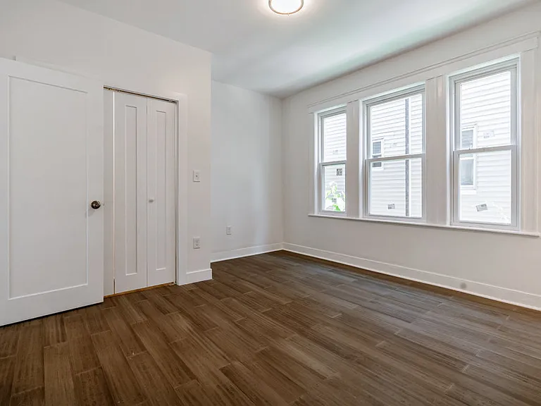 82 Ballou Ave #3 — Photo 32